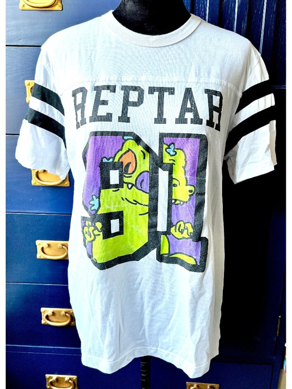 Nickelodeon Reptar Sports Number Mens Medium White Black Short Sleeve Shirt